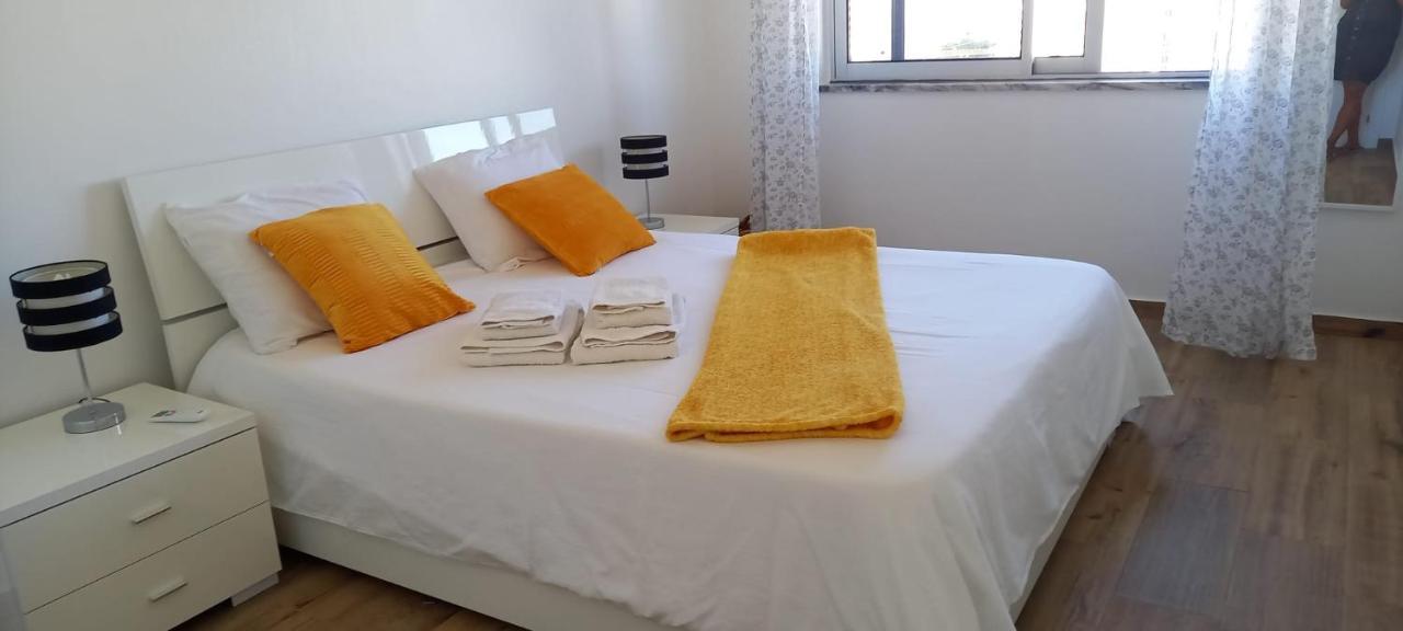 Apartamento Com Vista Espetacular, Ao Lado Da Praia Portimão Eksteriør billede
