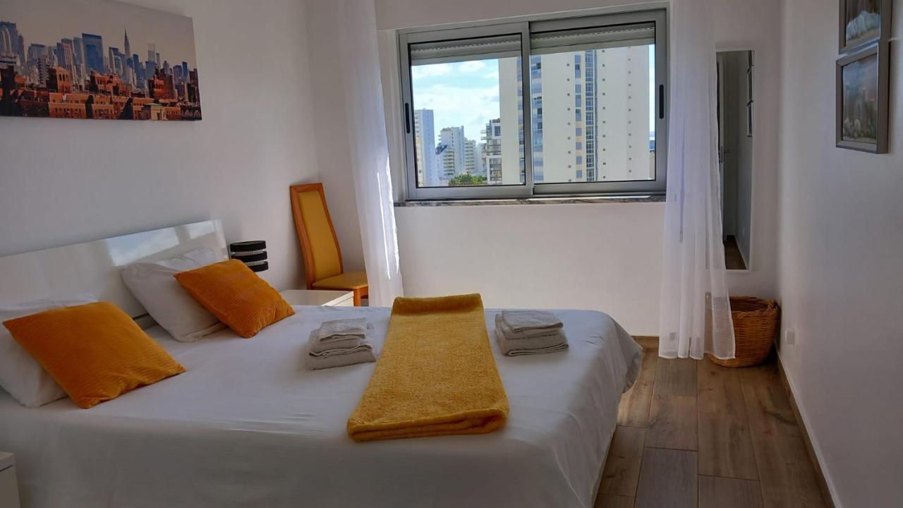 Apartamento Com Vista Espetacular, Ao Lado Da Praia Portimão Eksteriør billede